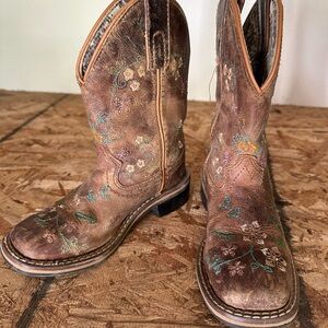 Floral Embroidered Brown Cowboy Boots